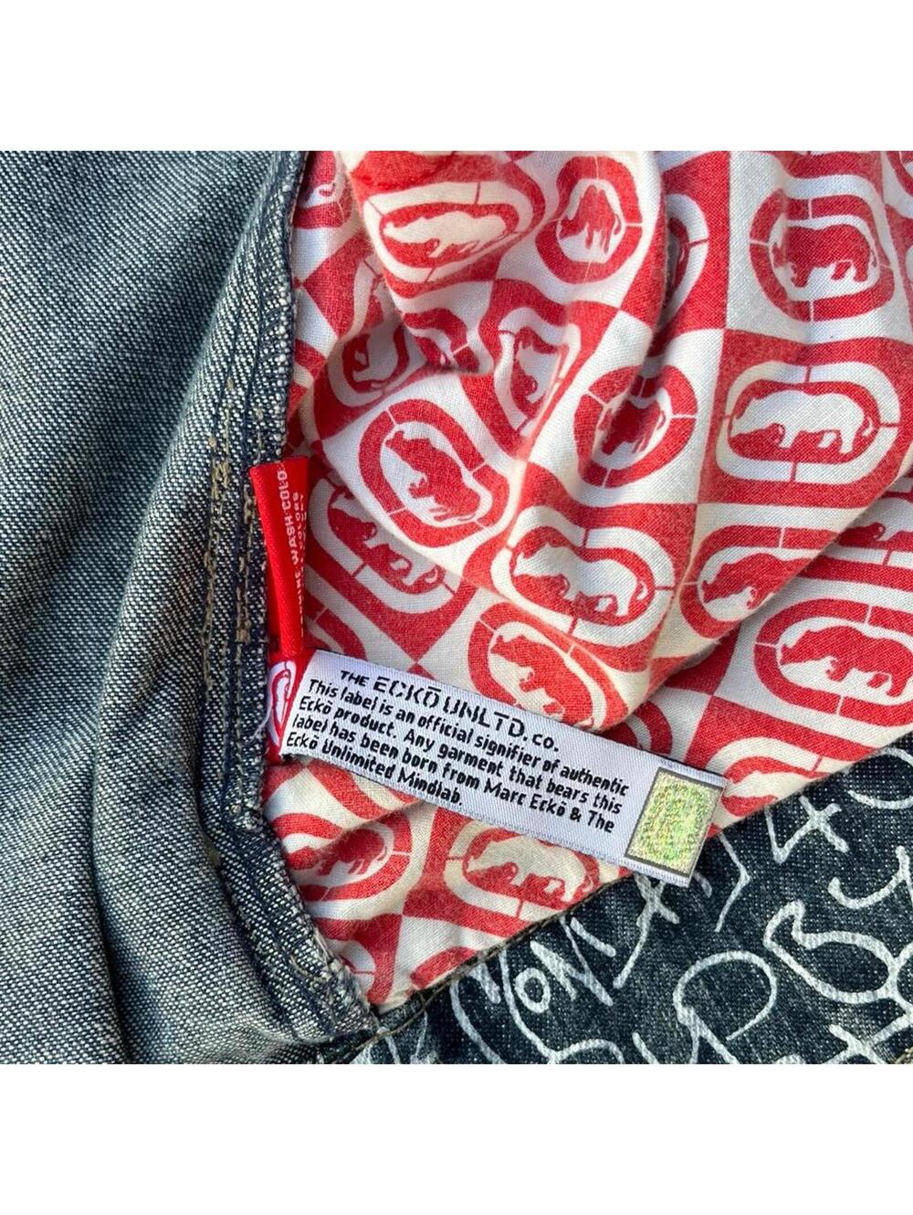 42-Echo denim jacket with all-over print, featuring a unique design - Picture 4 of 8
